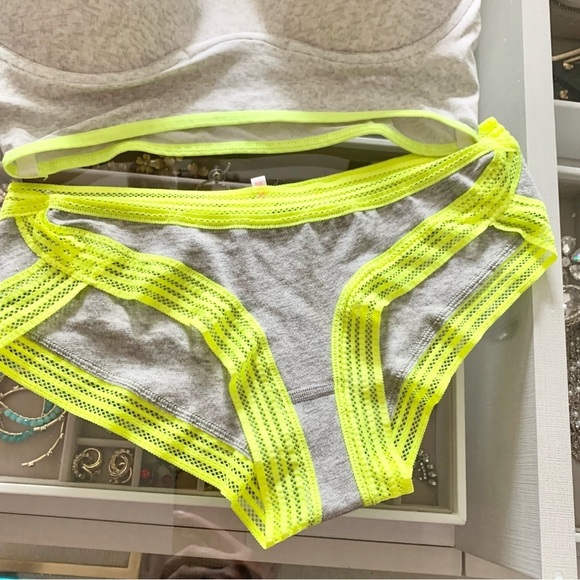 VS Heather Grey Neon Yellow Green Strappy Push-Up Padded Bralette Panty Set - Picture 10 of 14